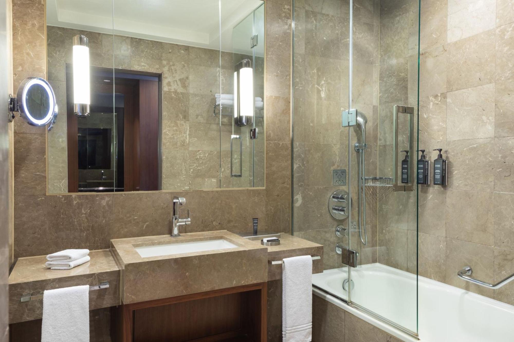 Sheraton Bursa Hotel Zewnętrze zdjęcie Bathroom