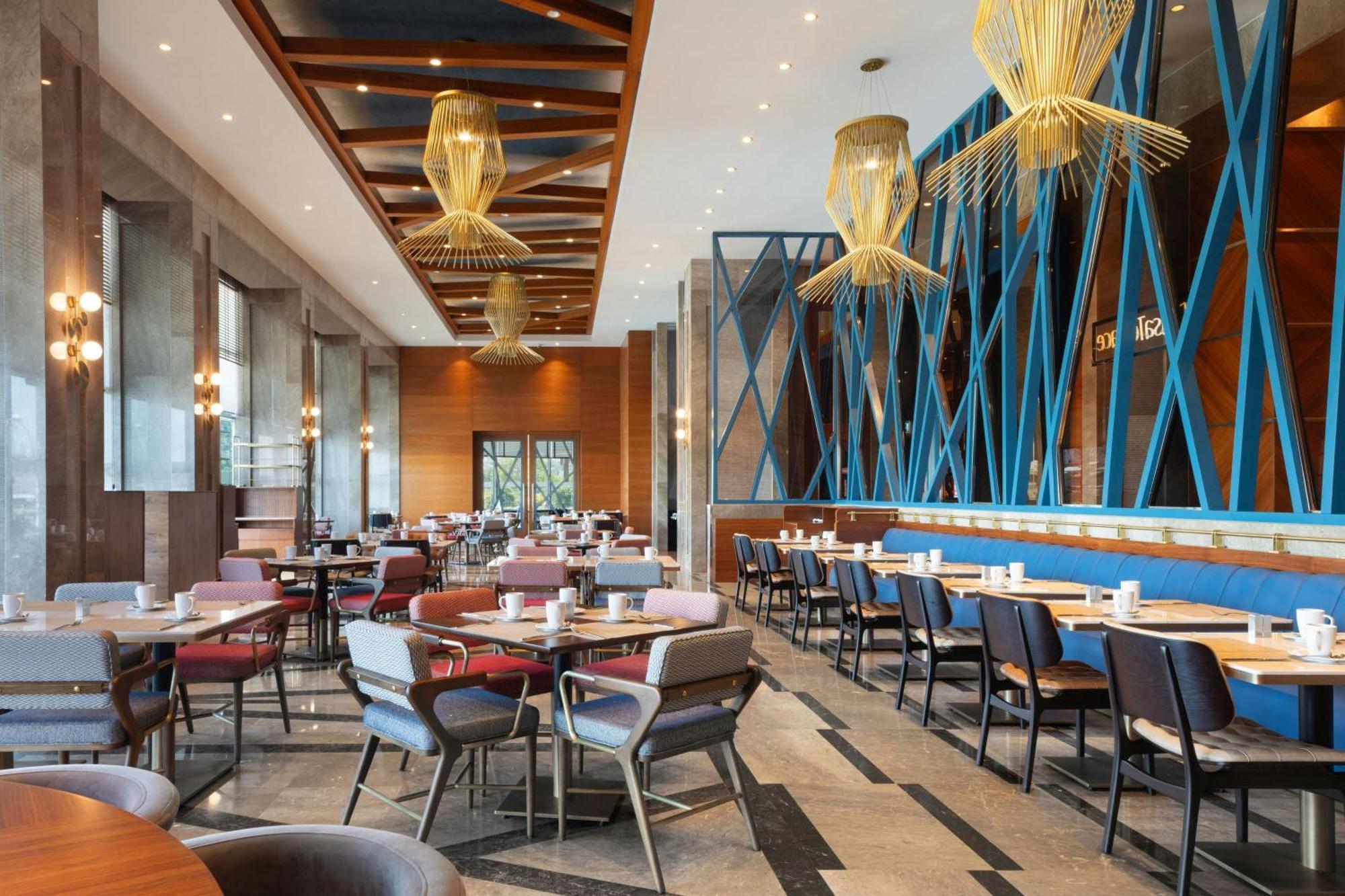 Sheraton Bursa Hotel Zewnętrze zdjęcie The restaurant